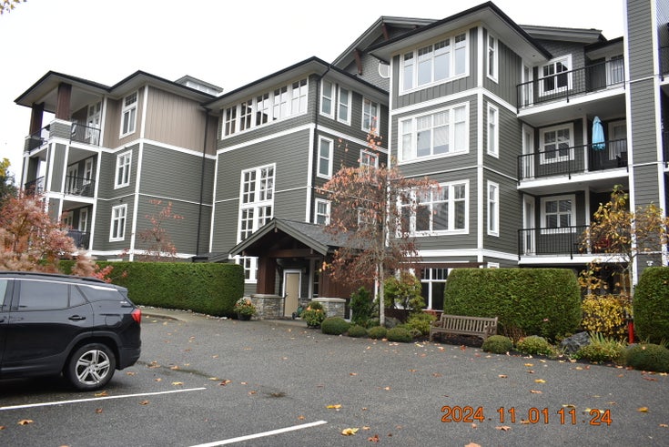 301 - 1325 A  Cape Code Dr., Parksville, B.C. $ 2950.00    --   301 - 1325 A Cape Cod Dr.,  - /PQ Parksville #1