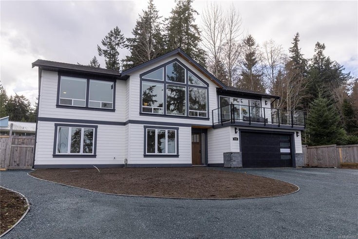 Suite- 4306 Eva Rd, Bowser $2,200 utilities included   --   4306 eva rd - /PQ Bowser/Deep Bay