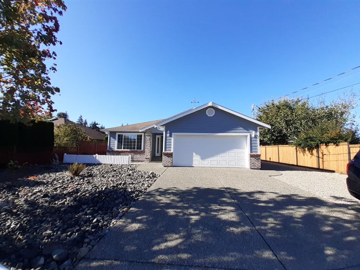 828 Yambury Rd, Qualicum Beach, BC $2,800.00   --   828 Yambury Rd, Qualicum Beach, BC - /PQ Qualicum Beach