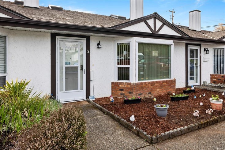 Furnished #3 - 120 Finholm Street N Parksville, B.C.  2,800.00   --   120 Finholm Street North - /PQ Parksville