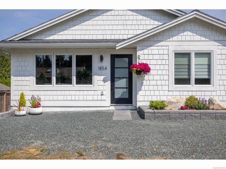 185A Sixth Ave W, Qualicum Beach, B.C. $2,350.00   --   185A SIXTH AVE, QUALICUM BEACH - /PQ Qualicum Beach