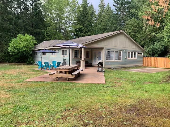 3958 Island Highway West, Qualicum Beach, B.C.  $4,000.   --   3958 Island Highway West, Qualicum Beach, B.C. - /PQ Qualicum Beach #1