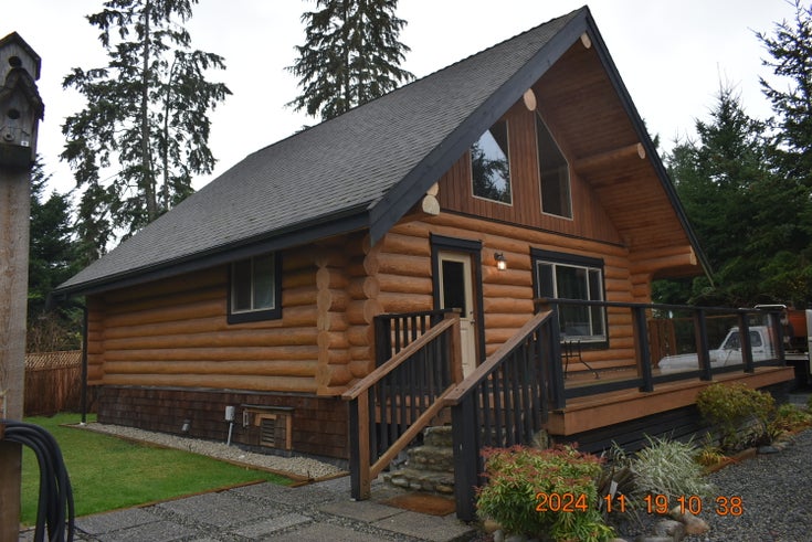 1566 River Crescent, PK $2000.00 Dec 15, 2024- Mar 31. 2025   --   1566 River Crescent  - /PQ Parksville #1