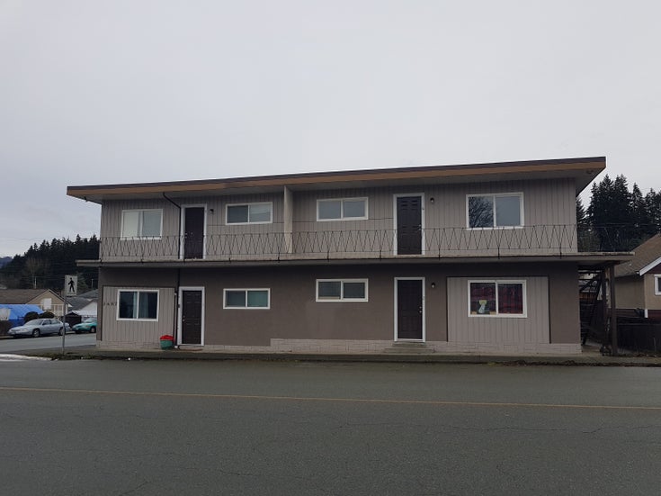 # 7 - 3687 15th Avenue, Port Alberni $1600.00    --   3687 15th Ave., Unit # 7  - /PA Port Alberni