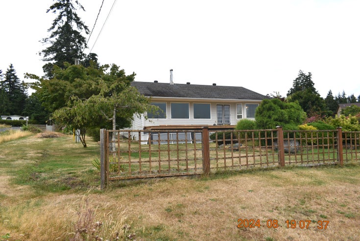 44 Captain Kidd Dr., Bowser $ 2900.00   --   44 Captain Kidd Drive  - /PQ Bowser/Deep Bay #1