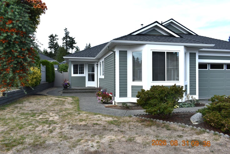 1290 Oceanside Dr., QB $ 2900.00   --   1290 Oceanside Drive  - /PQ Qualicum Beach