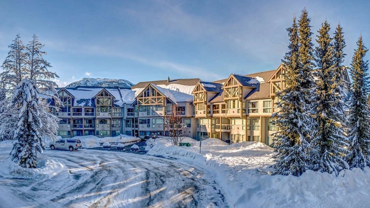Greystone Lodge   --   4905 SPEARHEAD PL - Whistler/Benchlands #1