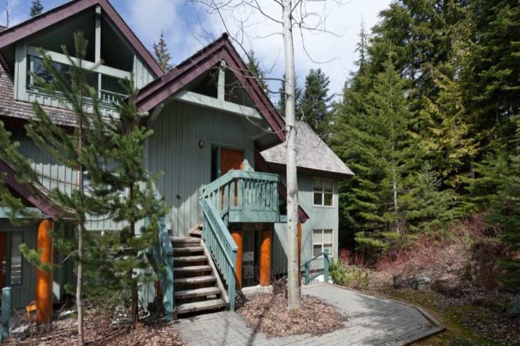 Arrowhead Point   --   4890 PAINTED CLIFF RD - Whistler/Benchlands #1
