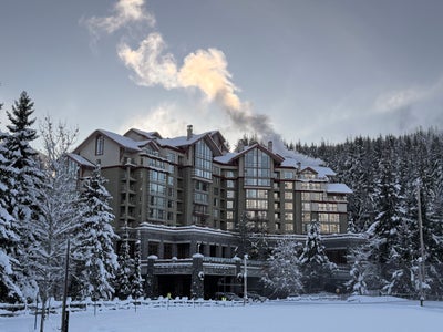 Westin Resort Whistler   --   4090 WHISTLER WY - Whistler/Whistler Village