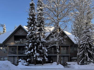 Valhalla   --   4375 Northlands Boulevard - Whistler/Whistler Village