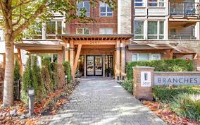 Branches   --   2601 WHITELEY CT - North Vancouver/Lynn Valley #1