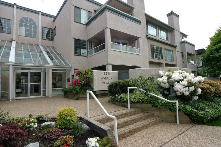 Ashton Place   --   125 18th Street W - North Vancouver/Central Lonsdale #1