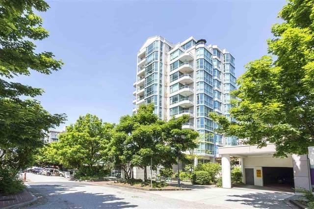 Springhill Place   --   140 14TH ST - North Vancouver/Central Lonsdale #1