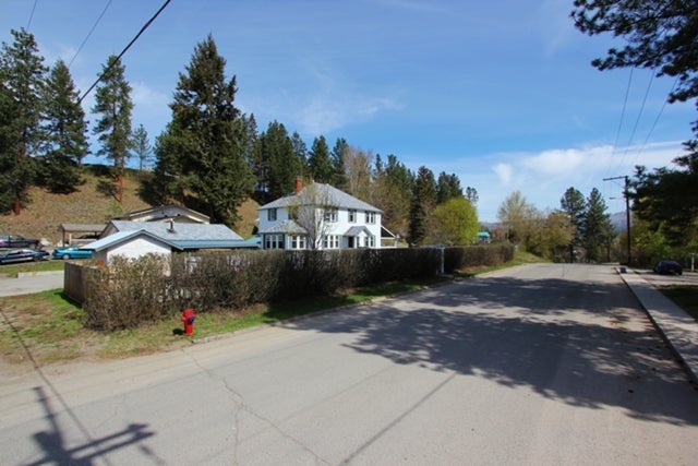 1st Bench   --   1st Bench - British Columbia/princeton_bc #1