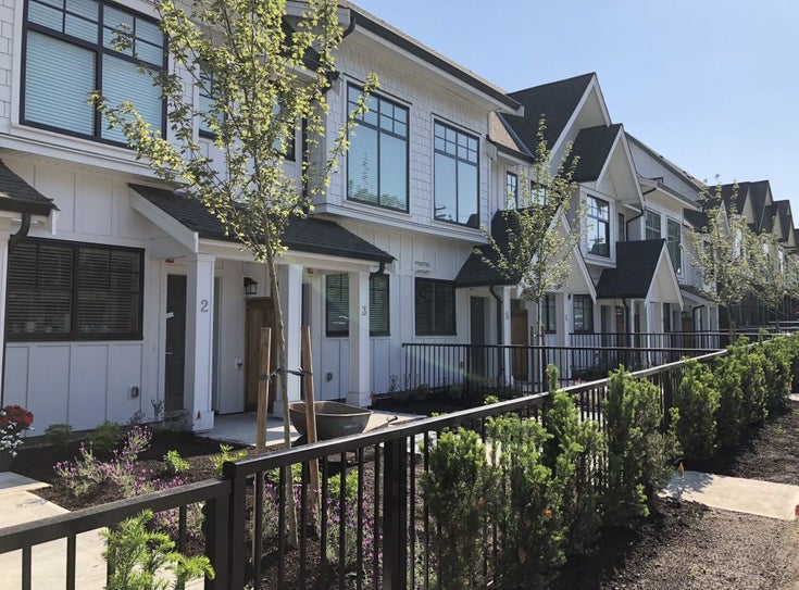 Savile Row   --   5028 - 5228 Savile Rw - Burnaby North/Burnaby Lake