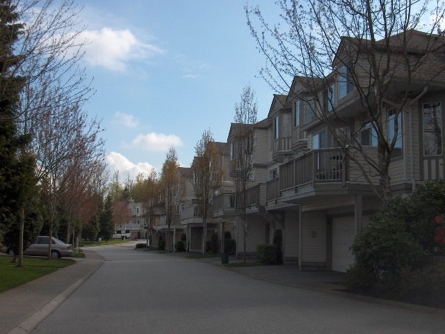Wildflower   --   7500 Cumberland St - Burnaby East/The Crest