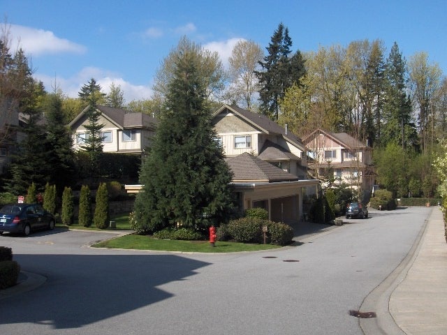 Englewood Mews   --   8701 16 Ave - Burnaby East/The Crest