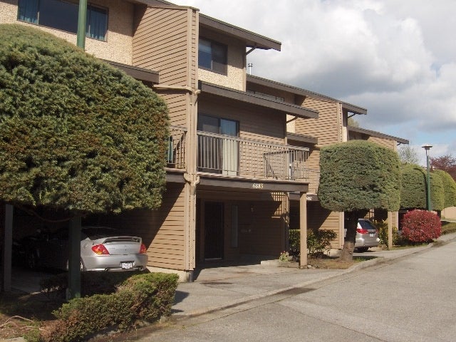 Ellerslie Court   --   6871 - 6899 Bromley Crt - Burnaby North/Montecito