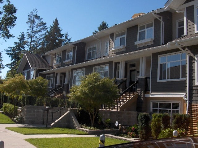 Cortina   --   6878 Southpoint Dr - Burnaby South/South Slope