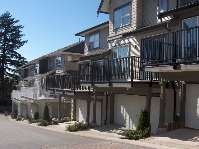 Southpointe   --   6736 Southpoint Dr - Burnaby South/South Slope