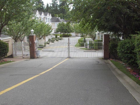 Francisco Lane   --   6700 Rumble St - Burnaby South/South Slope