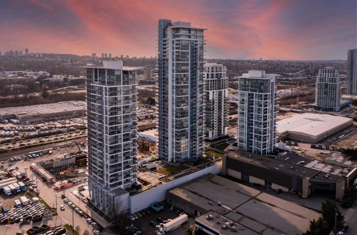 Starling   --   2351 Beta Ave - Burnaby North/Brentwood Park