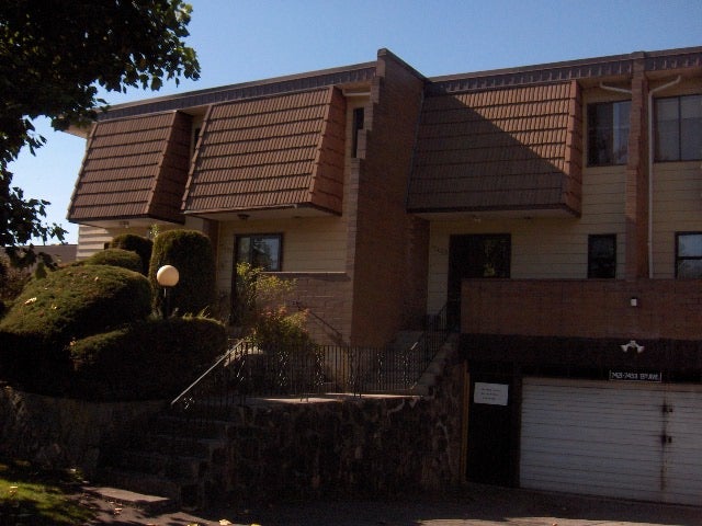 Quadrangle   --   7421 - 7453 13 Ave - Burnaby East/Edmonds