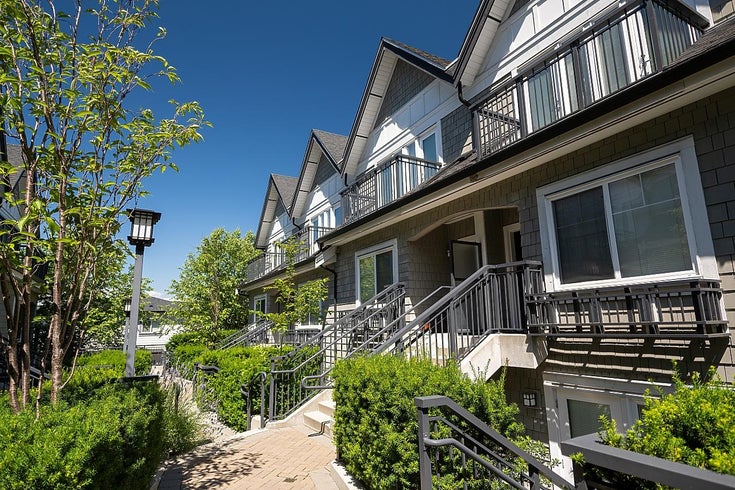 Townewalk   --   5685 Halley Avenue - Burnaby South/Central Park BS