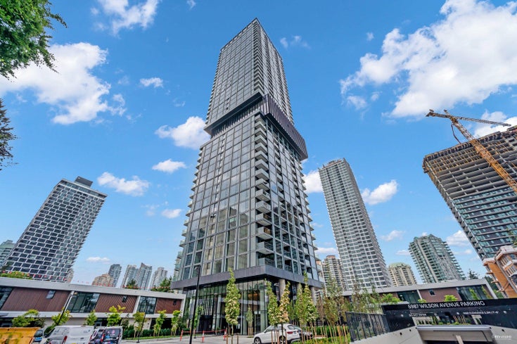 Central Park House   --   5987 Wilson Avenue - Burnaby South/Metrotown
