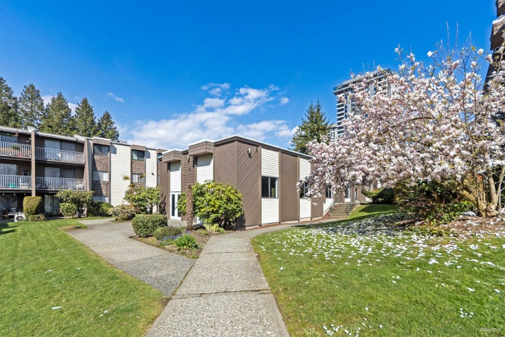Lougheed Estates - 3911   --   3911 Carrigan Crt - Burnaby North/Government Road
