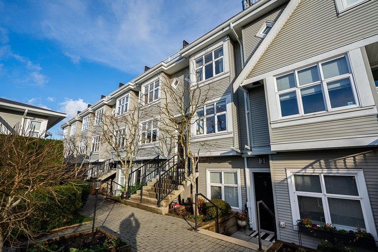 Madison Gardens   --   1203 Madison Ave - Burnaby North/Willingdon Heights