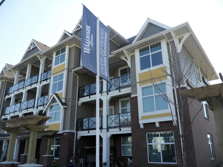 West   --   17712 57a Ave - Cloverdale/Cloverdale BC