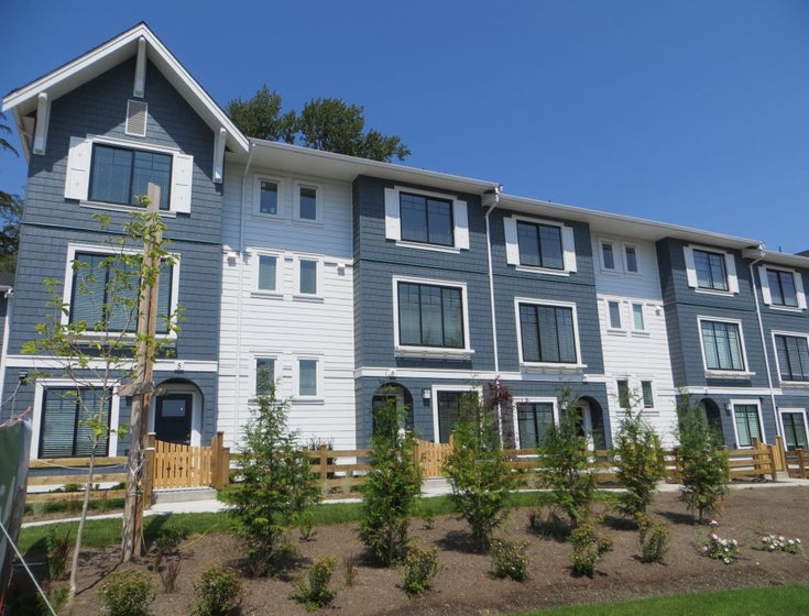 Greenfield Living   --   19299 - 16299 64 Ave - Cloverdale/Clayton