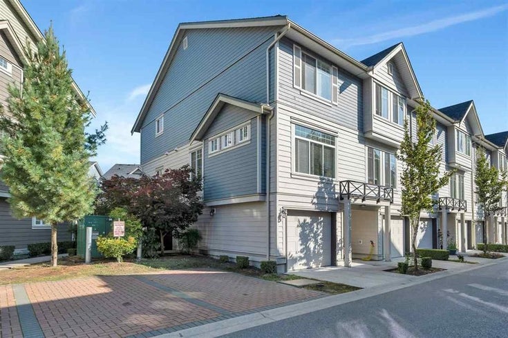 Guildford Green   --   15399 Guildford Dr - North Surrey/Guildford