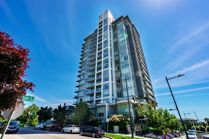 Austin by  Beedie Living   --   958 Ridgeway Avenue - Coquitlam/Coquitlam West