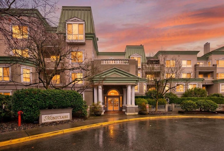 Montclair   --   2970 Princess Cr - Coquitlam/Canyon Springs