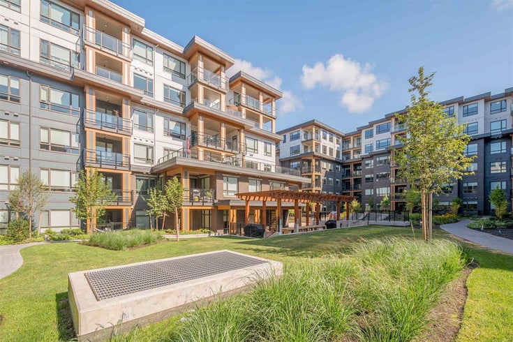 Oaks by Strand   --   741 Anskar Court - Coquitlam/Coquitlam West