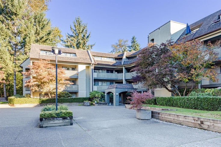 Glenview Manor   --   1210 Pacific St - Coquitlam/North Coquitlam