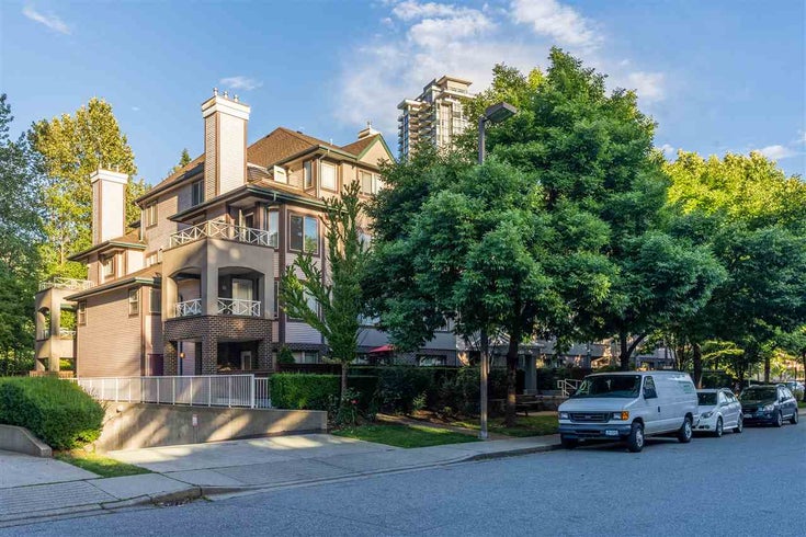 Centergate   --   1145 Heffley Cr - Coquitlam/North Coquitlam