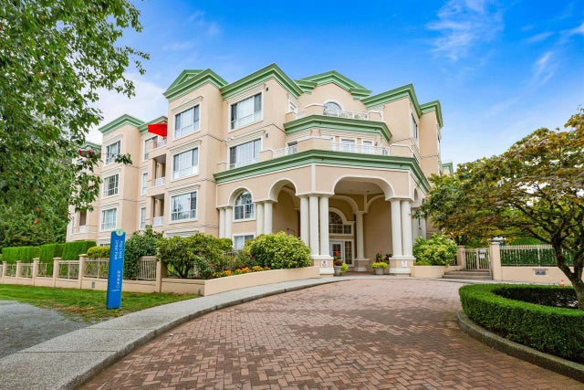 Princess Gate   --   2985 Princess Cr - Coquitlam/Canyon Springs