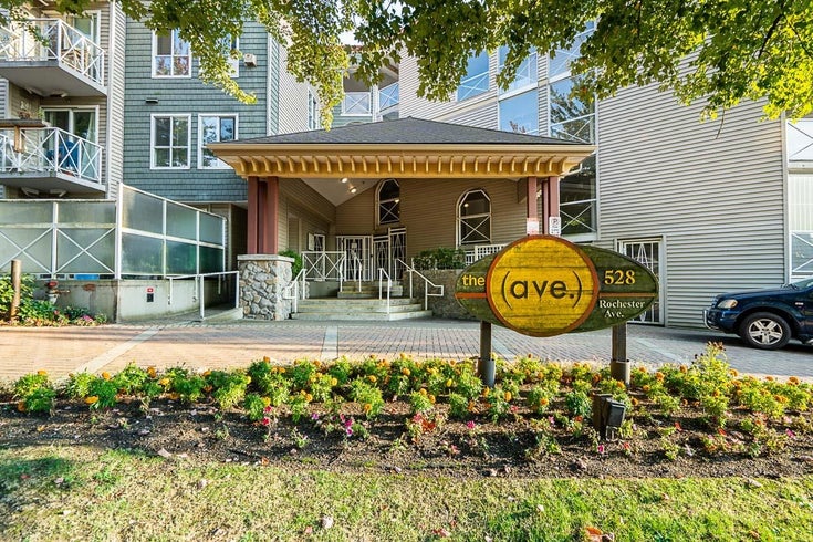 Ave   --   528 Rochester Avenue - Coquitlam/Coquitlam West