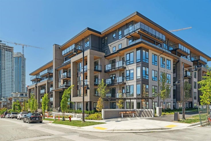 Cardinal by Polygon   --   615 Cottonwood Avenue - Coquitlam/Coquitlam West