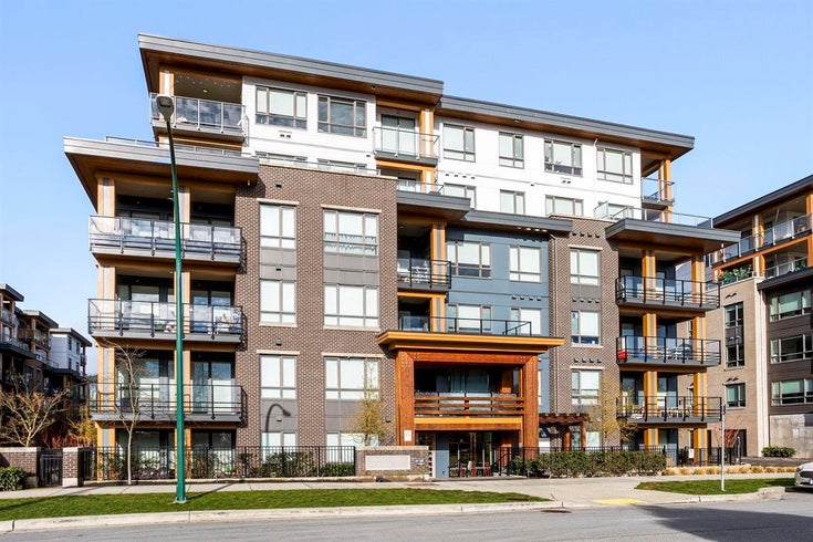 Oaks by Strand   --   735 Anskar Court - Coquitlam/Coquitlam West