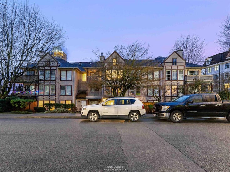 La Brittany   --   888 Gauthier Avenue - Coquitlam/Coquitlam West