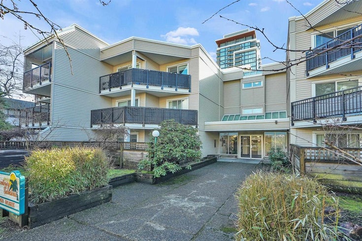 Monterey Garden   --   1050 Howie Ave - Coquitlam/Central Coquitlam