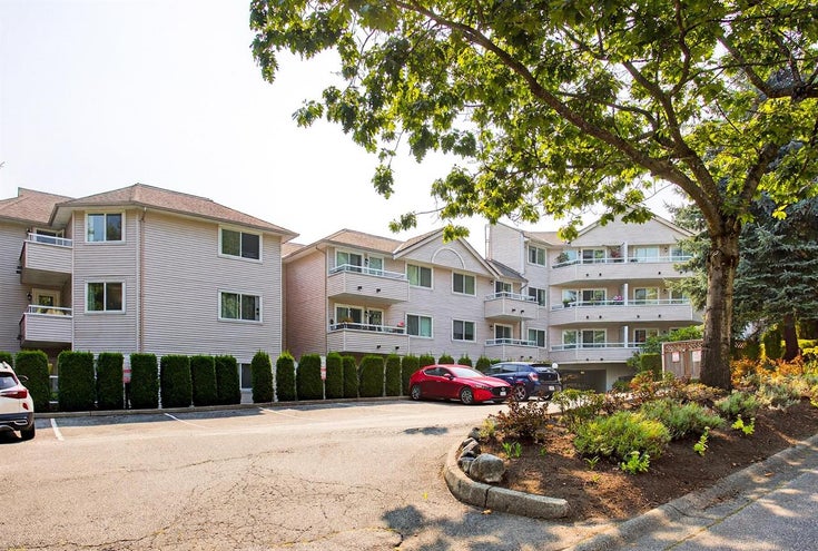Bromley Manor   --   450 Bromley St - Coquitlam/Coquitlam East