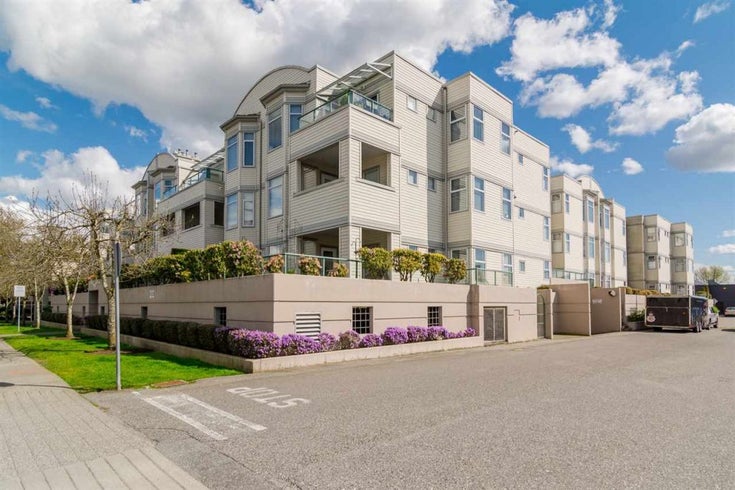 Cassola Court   --   20680 56 Ave - Langley/Langley City #1