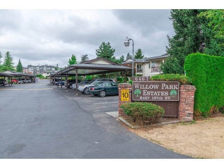 Willow Park Estates   --   6467 197 St - Langley/Willoughby Heights