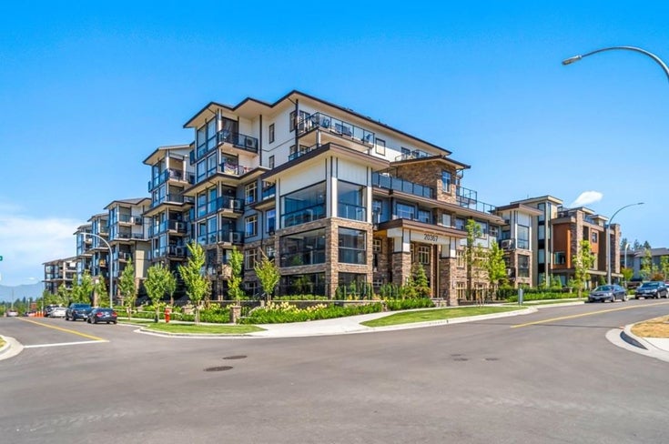 Yorkson Park East   --   20367 85 Ave - Langley/Willoughby Heights