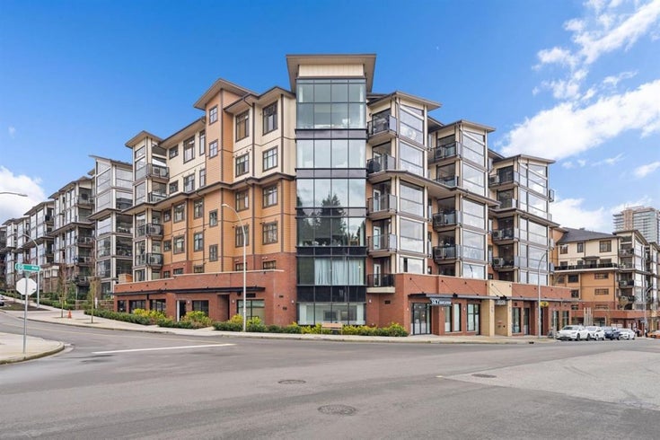 Yorkson Park Central   --   20328 86 Ave - Langley/Willoughby Heights